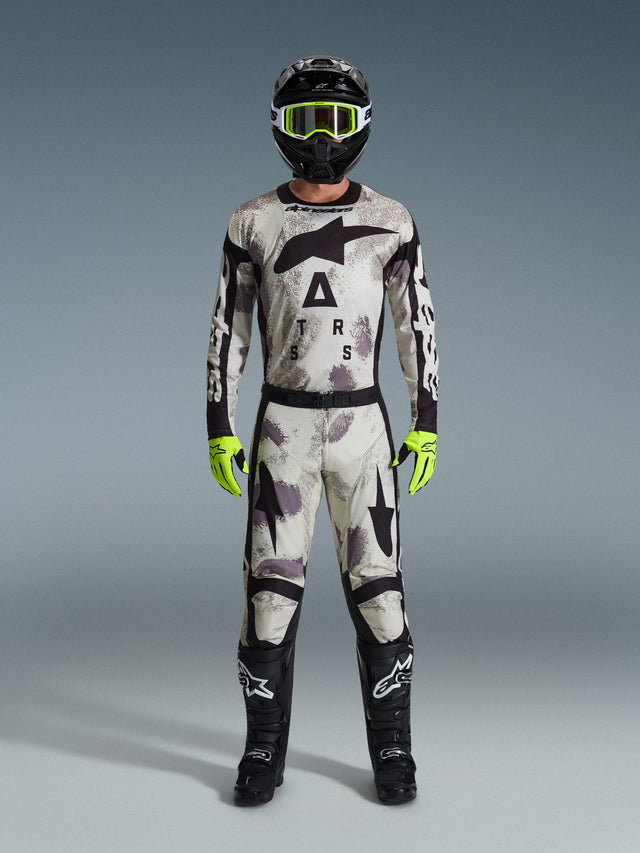 2026 Racer Lahnd Gear Set