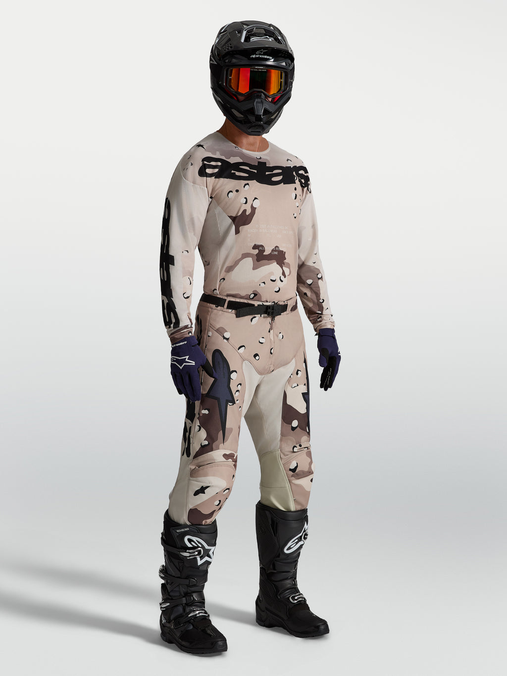 Alpinestars Calças Racer Lone, calças de motocross para homem em camuflado deserto e preto, polifibra durável para todo-o-terreno.