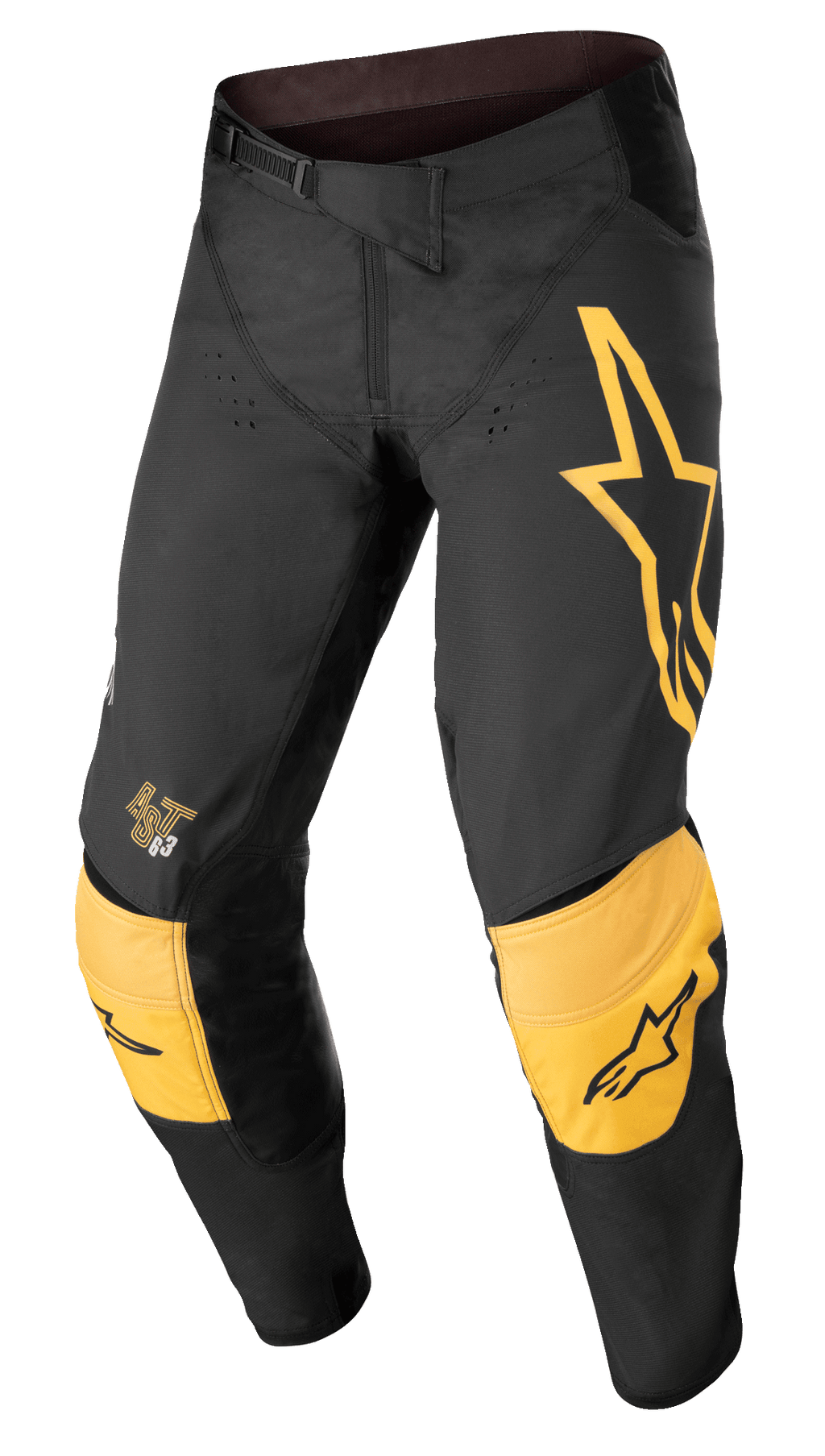 Alpinestars Techstar Quadro Pants, calças de motocross off-road, pretas e amarelas com detalhes tangerina, com um grande logótipo de estrela amarela na coxa esquerda, proteção reforçada amarela nos joelhos com logótipos pretos, orifícios de ventilação e um fecho de cintura por catraca seguro para um ajuste de corrida de alta performance.