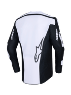 Alpinestars 2026 Racer Air Riway Jersey, camisola de motocross, preta e branca, vista traseira com logótipo de estrela grande no painel branco, mangas pretas com marca 'astars', tecido de malha perfurada para fluxo de ar, equipamento técnico para condução off-road