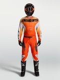 Alpinestars Camisola Racer Amber e Racer Amber Gear Set, conjunto de motocross para homem, laranja e branco, ajuste de corrida respirável.
