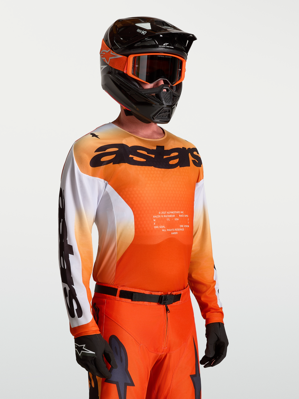 Alpinestars Racer Amber, camisola de motocross para homem, laranja e branca, ajuste de corrida ergonómico, tecido leve e respirável com logótipo Astars no peito
