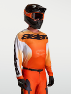 Alpinestars Racer Amber, camisola de motocross para homem, laranja e branca, ajuste de corrida ergonómico, tecido leve e respirável com logótipo Astars no peito