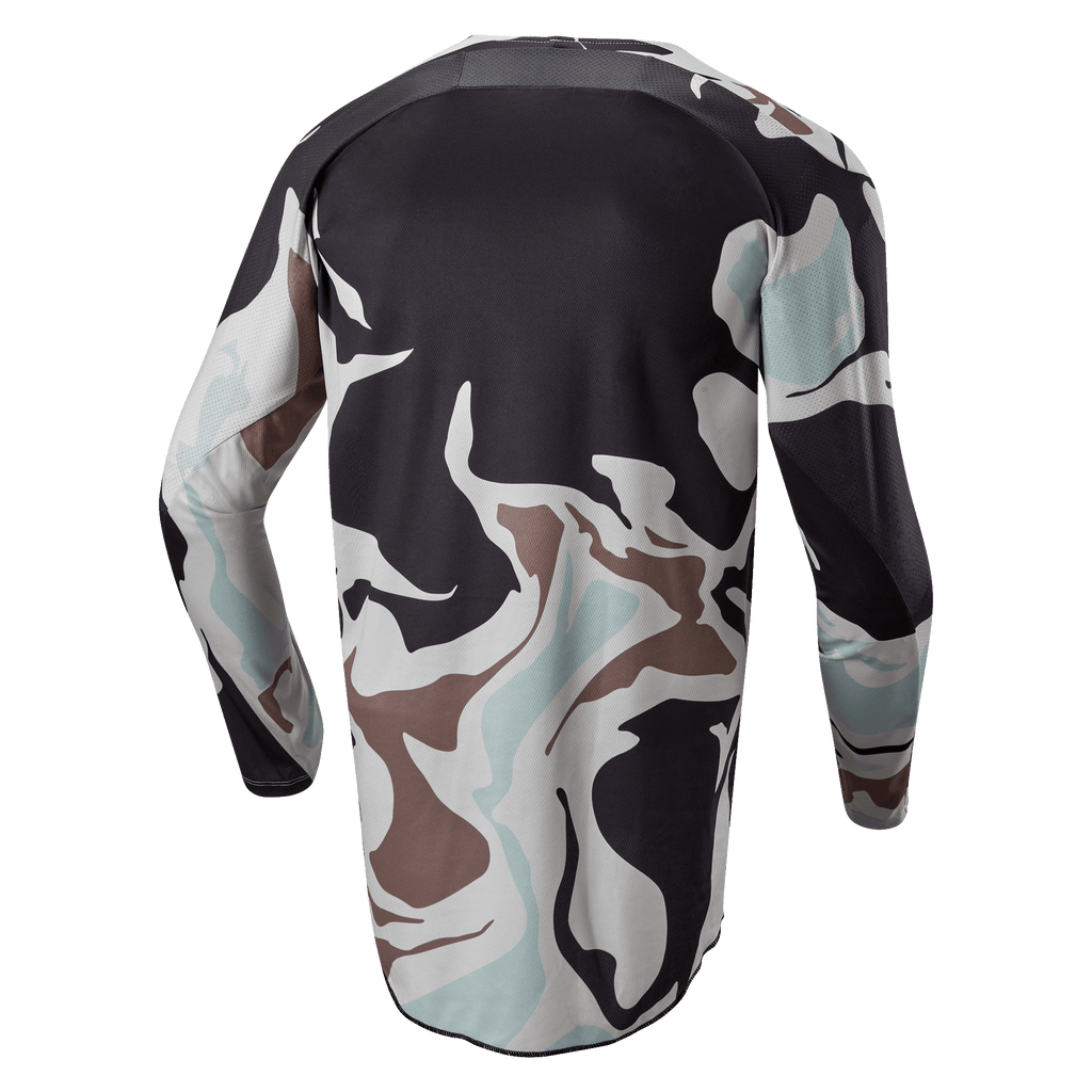 Alpinestars 2024 Racer Tactical Jersey, Iron Camo Dust Gray, vista traseira de camisola de motocross de manga comprida com padrão de camuflagem em cinzento, preto, azul claro e bege, e bainha traseira alongada para maior cobertura