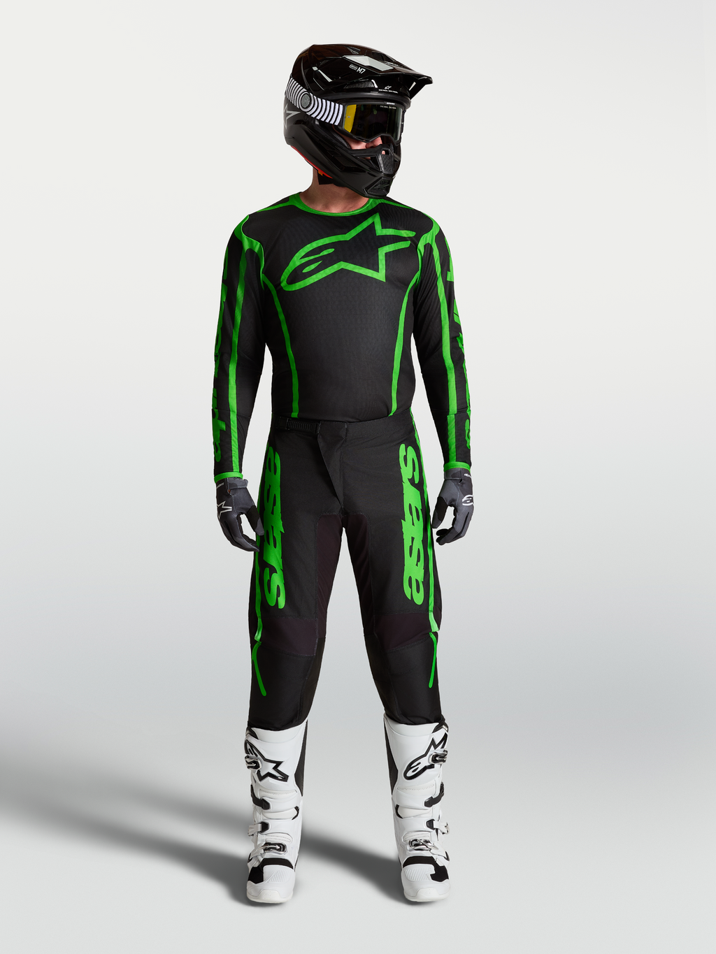 Alpinestars Calças Fluid Apex V2, calças de motocross para homem, pretas e verde fluo, equipamento de corrida completo com botas brancas