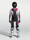 Alpinestars Fluid Drag Gear Set, conjunto de motocross preto e branco com gráficos vermelhos, para performance off-road.