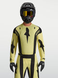 Alpinestars Techstar Atrox, camisola de motocross amarela e preta para homem, ajuste atlético com ventilação a laser.