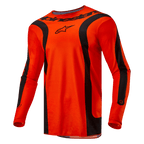 Alpinestars 2024 Fluid Lurv Jersey, camisola de motocross, laranja vibrante e preto, mangas compridas com painéis curvos pretos, logótipo Alpinestars preto no peito e marca na gola, corte desportivo atlético para competição todo-o-terreno
