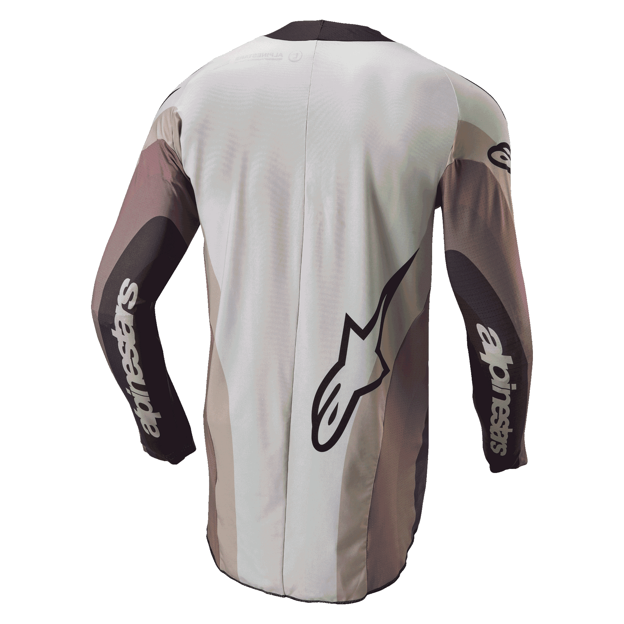 Alpinestars 2024 Techstar Pneuma Jersey, camisola de motocross, vista traseira em Areia Escura e Cinzento Poeira de Ferro, com um logótipo Alpinestars grande e marca nas mangas, corte atlético com painéis em blocos de cor e parte traseira estendida para maior cobertura