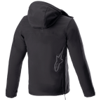 Alpinestars Sherpa Hoodie, casaco de motociclismo urbano com capuz, Black Reflex, vista traseira com um grande logótipo de estrela Alpinestars refletor na parte inferior das costas, fecho de correr lateral e capuz, design softshell à prova de vento