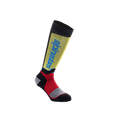 Alpinestars Youth MX Plus Socks, meias de motocross, pretas com detalhes em amarelo, vermelho e azul claro, de cano alto, com construção canelada e logótipo Alpinestars vertical na canela
