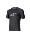 Alpinestars Tech KX Sim Top, camada base de karting de manga curta, preta com logótipo Astars branco no peito, construção em malha elástica respirável, ajuste ergonómico para karting e sim racing