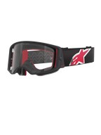 Óculos Alpinestars Supertech Corp, armação preta e vermelha com lente transparente, correia ajustável preta com um logótipo de estrela grande em vermelho e branco, óculos de motocross profissionais concebidos para corridas off-road