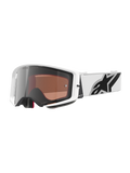 Alpinestars Supertech Corp Goggles Absolute Vision, óculos de motocross, armação branca com lente Silver Mirror, correia larga branca ajustável com um grande logótipo da estrela Alpinestars em preto, óculos de proteção de alto desempenho para corridas off-road
