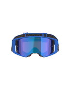 Óculos Alpinestars Supertech Stream, óculos de motocross, lente espelhada azul com armação azul, vista frontal, fita preta com logótipo branco, com o texto 'ONE GOAL... ONE VISION.' na lente, óculos de alta performance para corridas fora de estrada