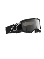 Óculos Alpinestars Vision 5 Corp, óculos de motocross, Black Mirror Silver, armação preta com lente espelhada prateada, fita preta larga com um grande logótipo Alpinestars branco, concebidos para desempenho em todo-o-terreno