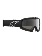 Óculos Alpinestars Vision Youth Corp, óculos de motocross, pretos e prateado espelhado, com lente de policarbonato espelhada e correia preta com logótipo Alpinestars branco, concebidos para jovens pilotos