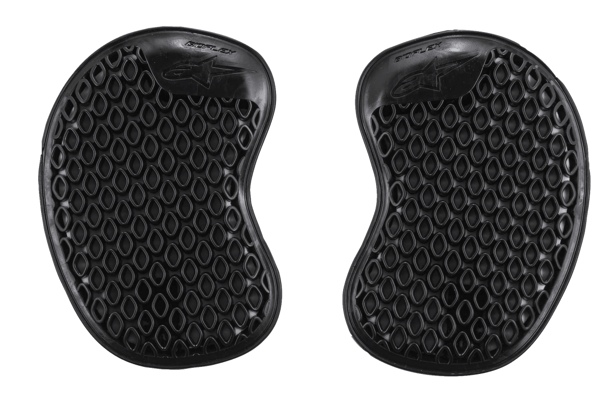 Alpinestars Bioflex Hip Protectors, pretos, par de inserções de proteção de anca para motociclismo com estrutura de células em favo de mel ventilada, formato ergonómico fino para um ajuste discreto, almofadas de proteção de impacto adaptáveis.