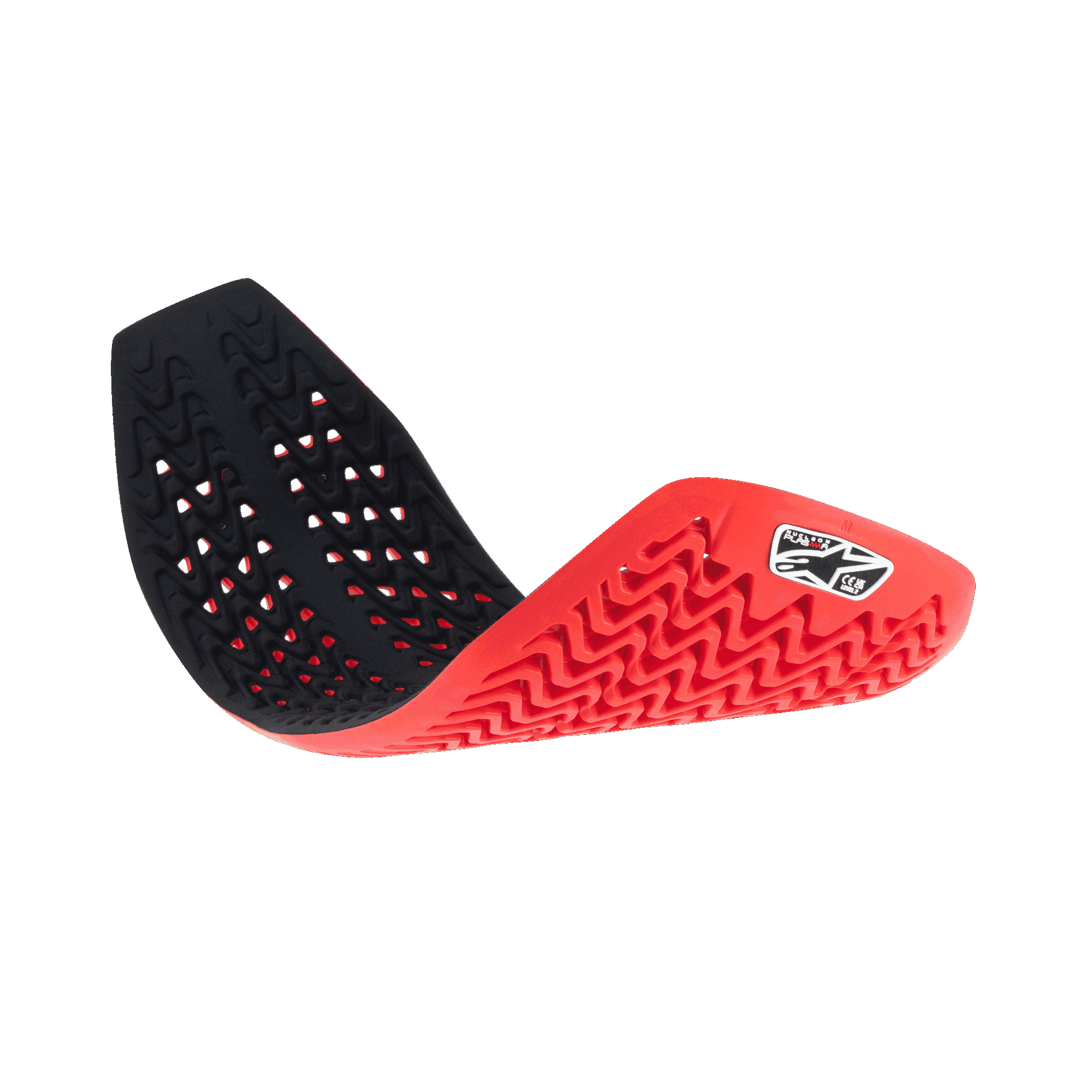 Inserção de Protetor de Costas Integral Alpinestars Nucleon Plasma, vermelho e preto, protetor de costas flexível para motociclismo mostrado curvado para demonstrar a flexibilidade, apresentando uma estrutura alveolar ventilada e padrões ondulados para absorção de impacto e respirabilidade