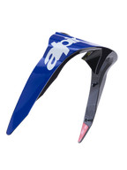 Spoiler Padrão Alpinestars Supertech R10 Arius, acessório para capacete, azul e preto brilhante com logótipo branco, design aerodinâmico em plástico moldado, peça de substituição para capacetes de corrida de motociclismo