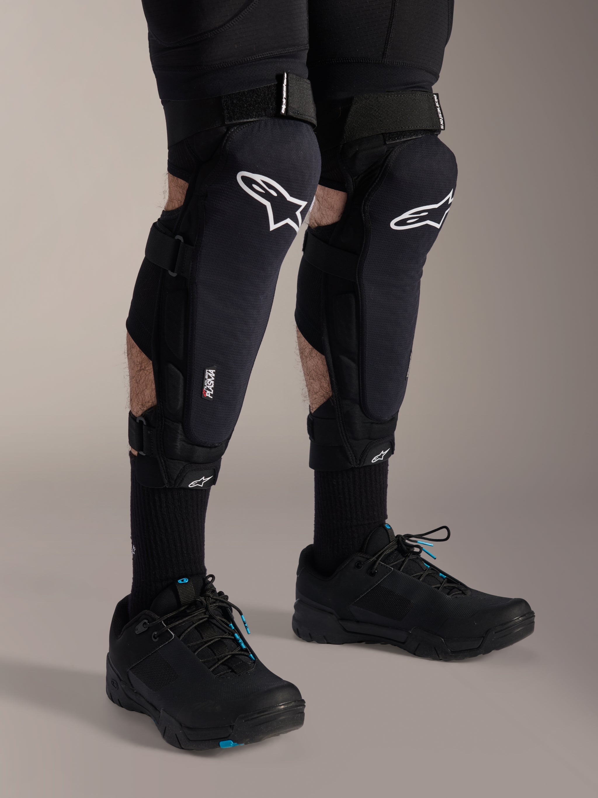 A-Impact Plasma Pro Knee Shin Protectors