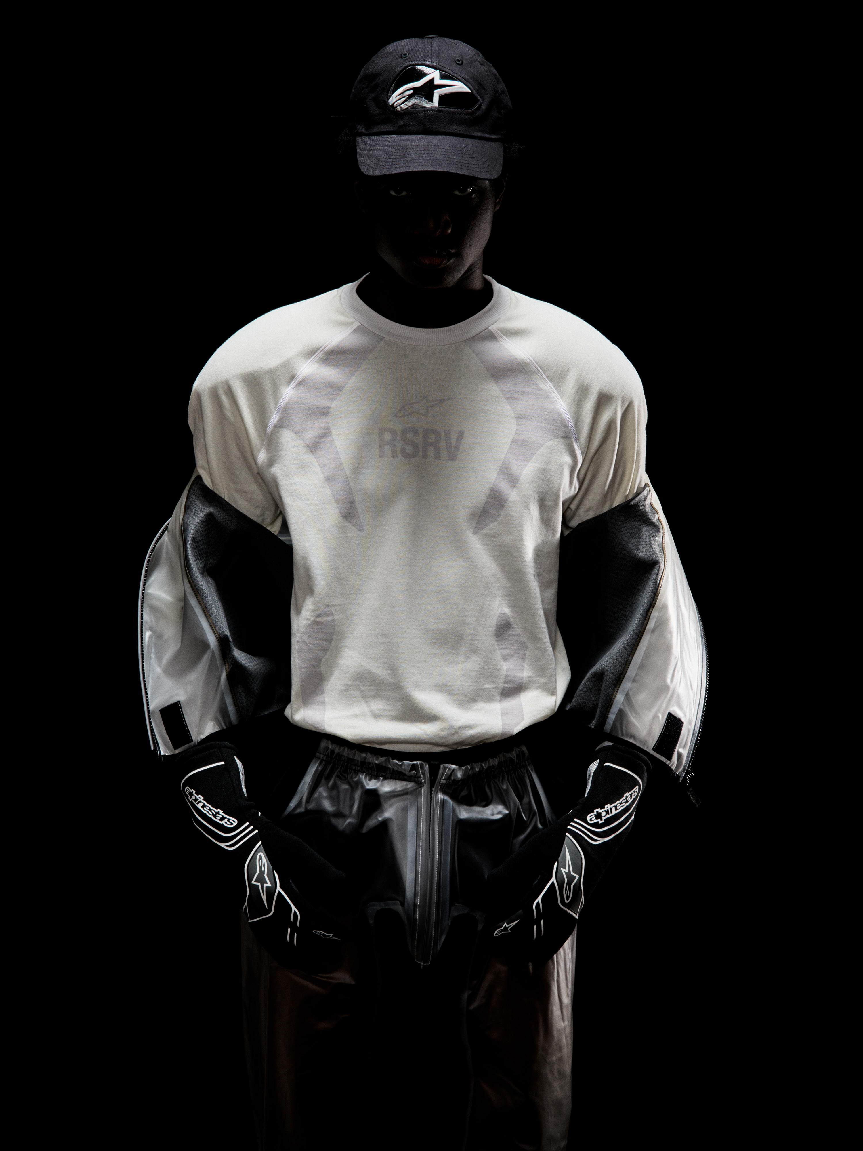 RSRV BASE TEE - Manga Comprida