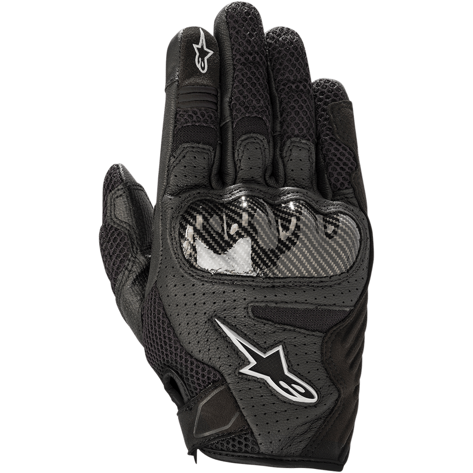Luvas Alpinestars Stella SMX-1 Air V2 para mulher, pretas, luvas de motociclismo, com couro perfurado e malha respirável, proteção de nós dos dedos em estilo de fibra de carbono, logótipos de estrela Alpinestars brancos, design de punho curto de cariz desportivo