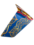 Spoiler Supertech R10 Martinator Thai, azul e dourado brilhante com padrões intrincados e detalhes vermelhos.