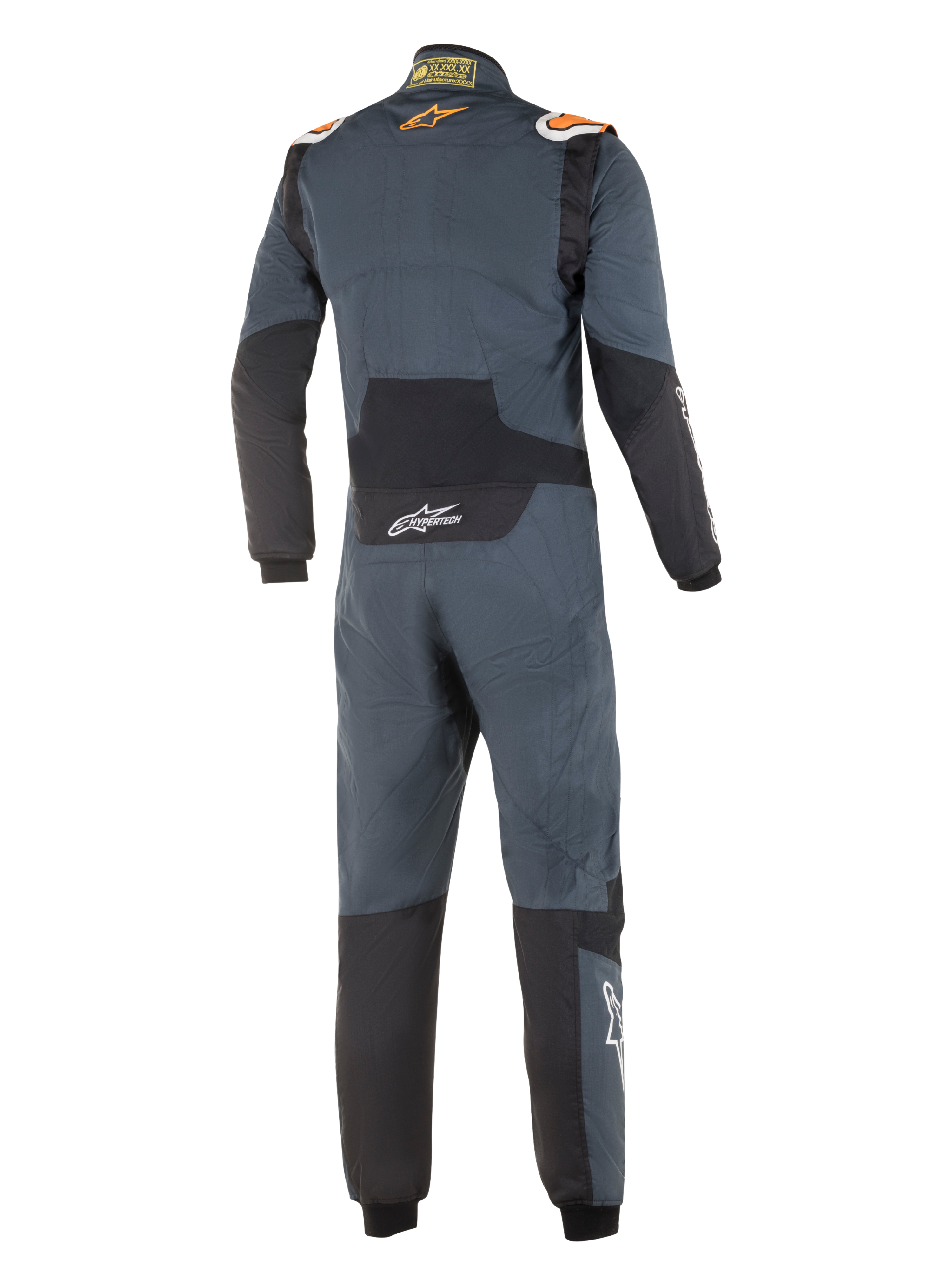 Fato Alpinestars Hypertech, fato de automobilismo profissional, cinzento asfalto e laranja fluo, vista traseira, com painéis elásticos pretos na zona lombar e cotovelos, logótipos Alpinestars laranja nos ombros e marca Hypertech branca, design aerodinâmico certificado pela FIA