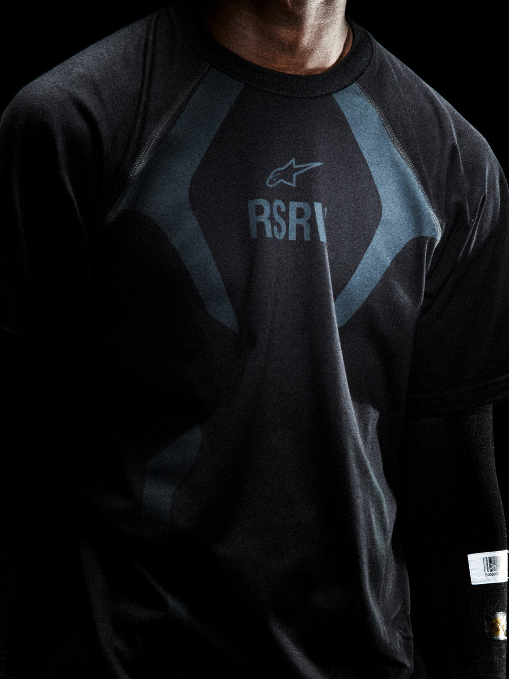 RSRV BASE TEE - Manga Comprida
