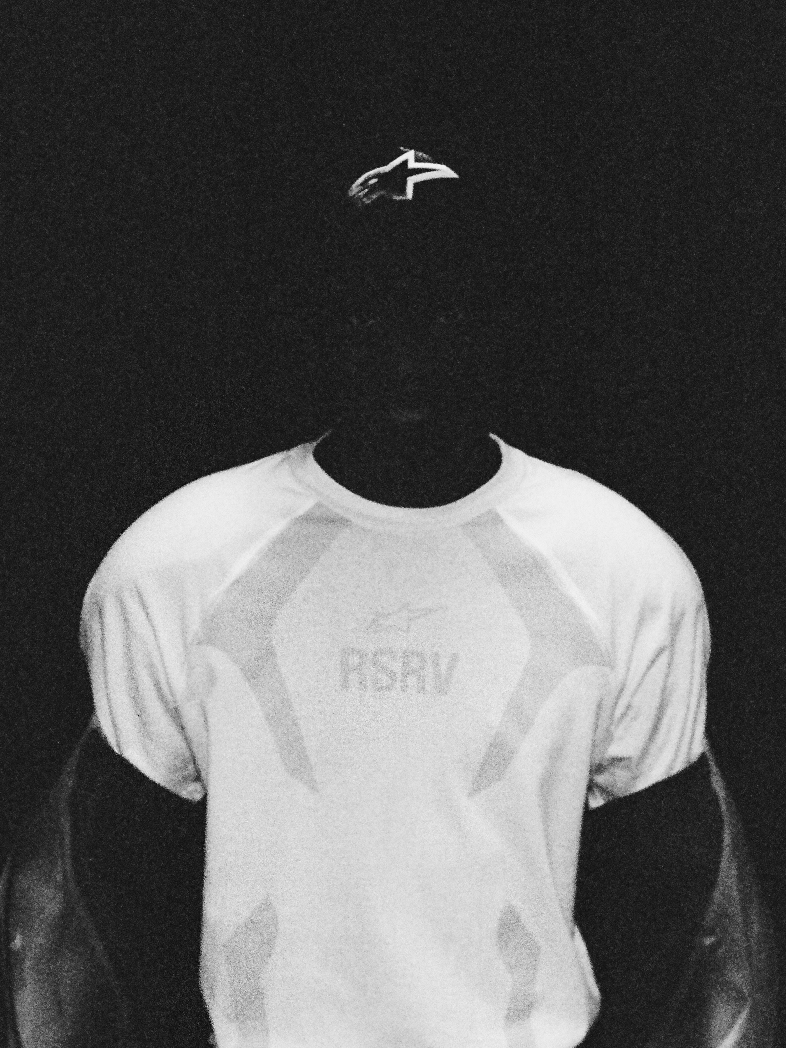 RSRV BASE TEE - Manga Comprida