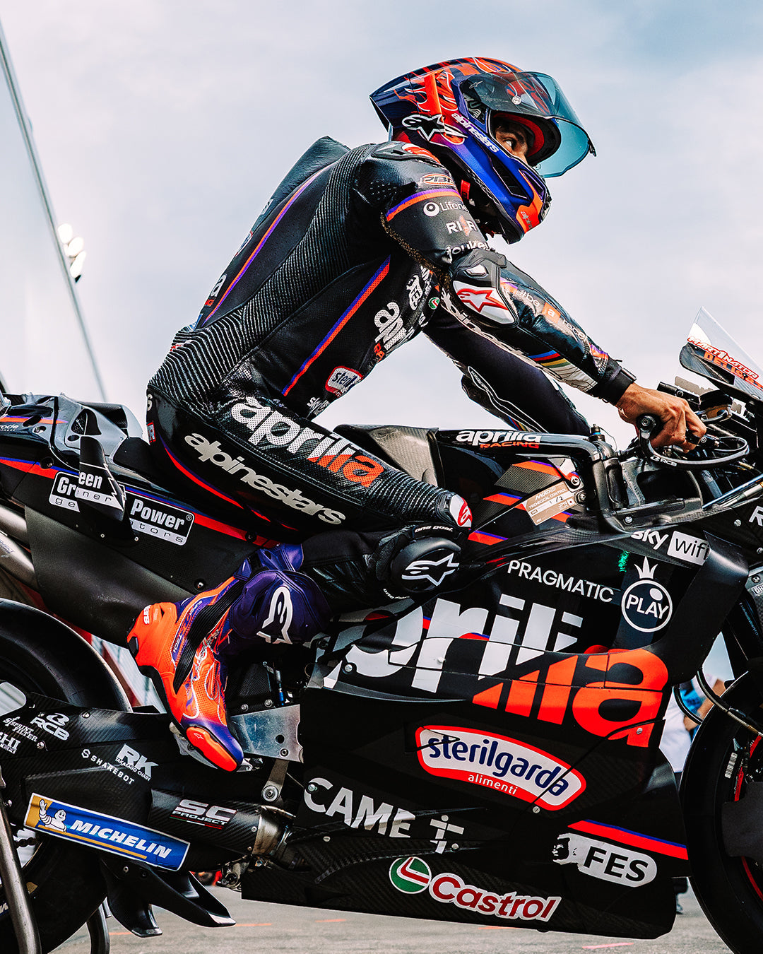 Image 68433574297978